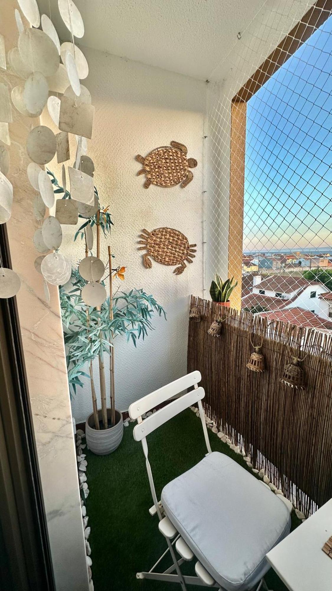 1-Bedroom Sea View Apartment With Private Balcony Costa Da Caparica, Just 5 Minutes From The Beach Costa de Caparica Kültér fotó